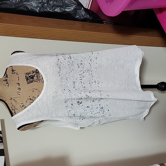 2x white light weight tank top. Open back design and bling on the front. - Picture 1 of 5